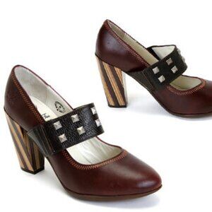New in Box John Fluevog Blind Faith Kelly Mary Jane heels size 6.5